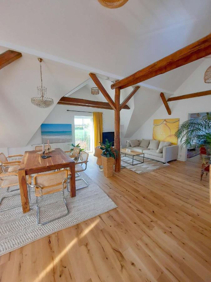 Tremsbüttel Luxurioeses Loft Mit Schoenem Blick מראה חיצוני תמונה