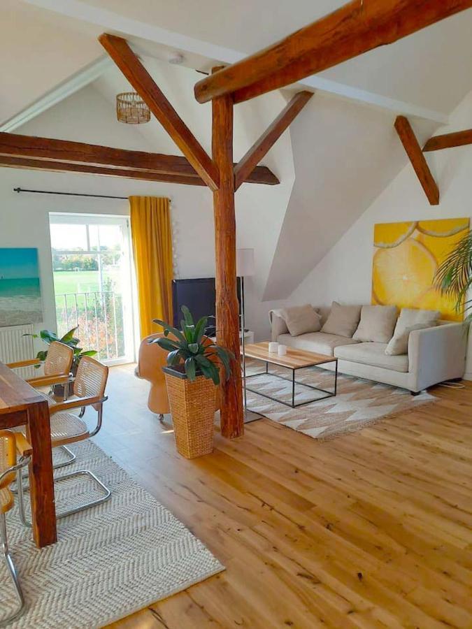 Tremsbüttel Luxurioeses Loft Mit Schoenem Blick מראה חיצוני תמונה